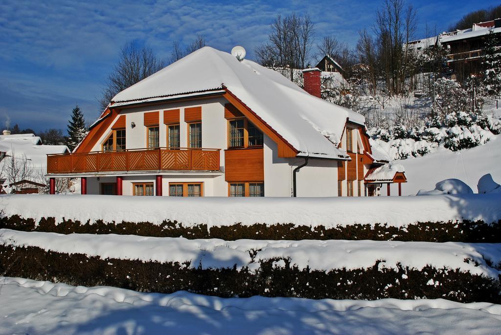 Pension B&B Врхлабі Екстер'єр фото